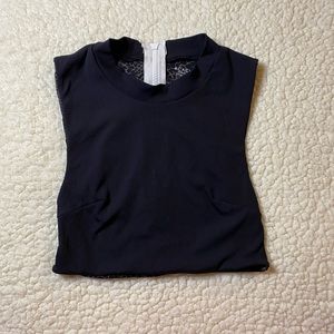 Acacia top size M